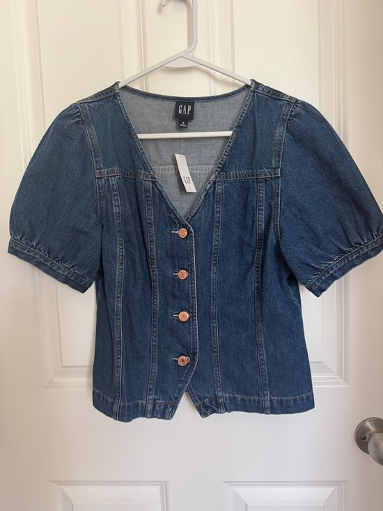 GAP Tops - Denim Puff-Sleeve Button Front Top - Blue